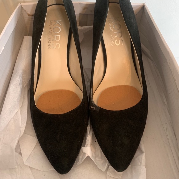Michael Kors Shoes - Picture 1 of 4